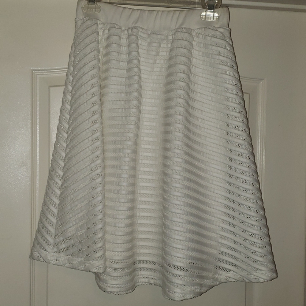 Beautiful, soft white flair skirt